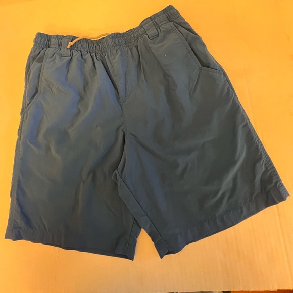 COLUMBIA OMNI-SHADE SUN PROTECTION BLUE BOYS LARGE (14-16) SHORTS - Picture 3 of 5
